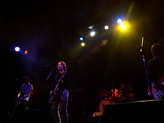 bands.jpg - 2596 Bytes